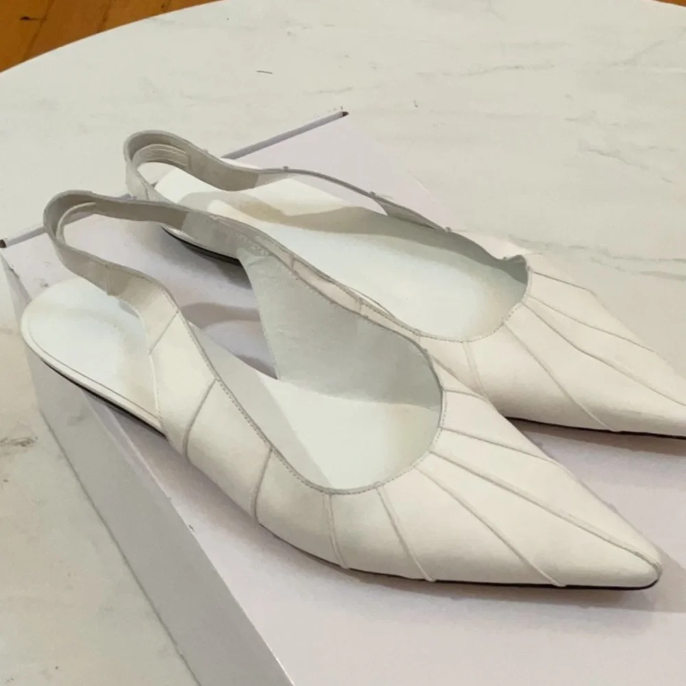 By Far Syd Flat, EU Size: 40